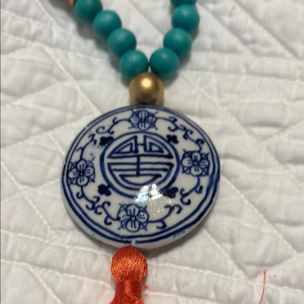 Elegant Blue and Red Beaded Necklace - Picture 3 of 4